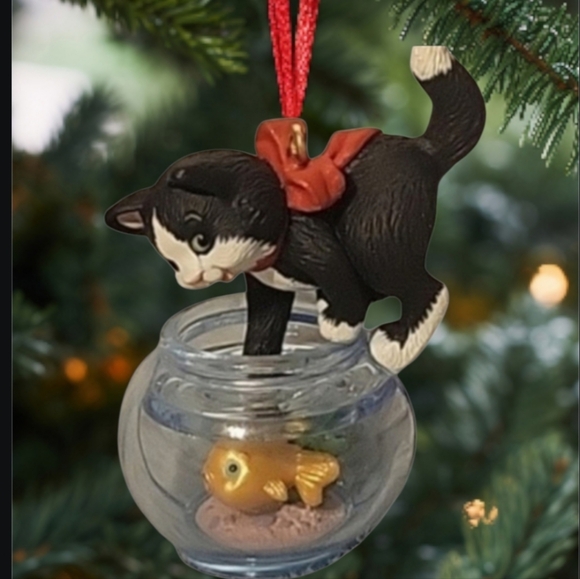 Hallmark Other - Rare 1999 Hallmark Mischievous  Kitten, Keepsake Ornament With Original Box